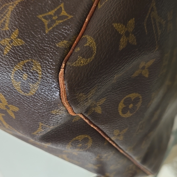 Louis Vuitton Brown Monogram Messenger Bag - Picture 13 of 14